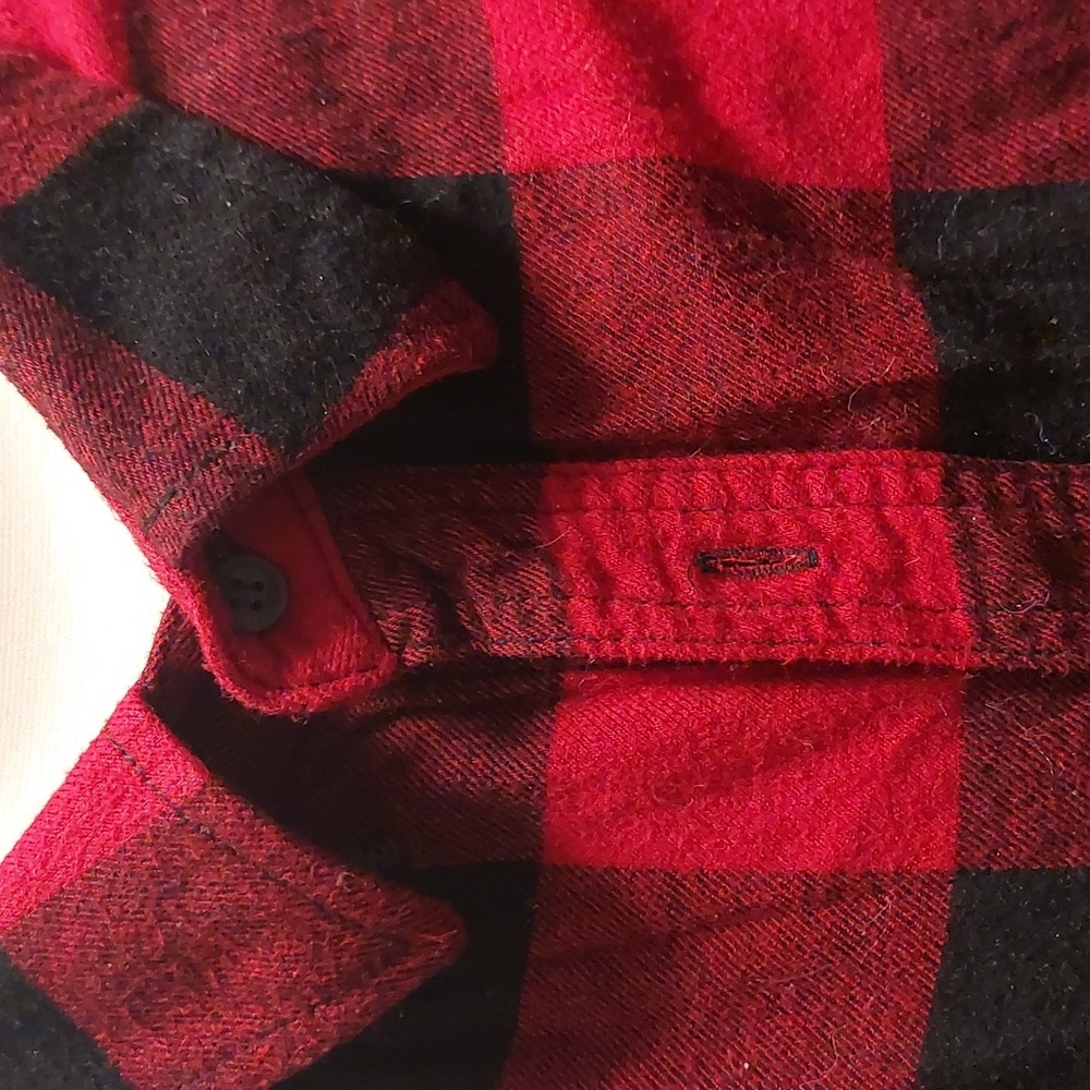 Flannels. - Picture 2 of 4